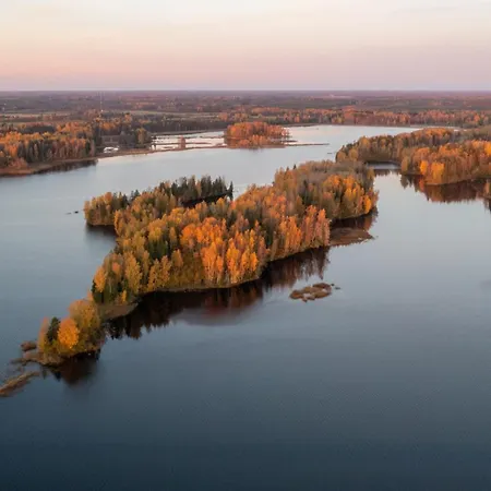Paunkuela Nature Külalistemaja 4*